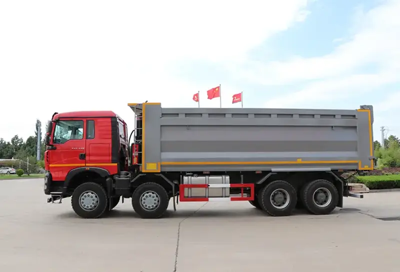 Second hand howo dump truck