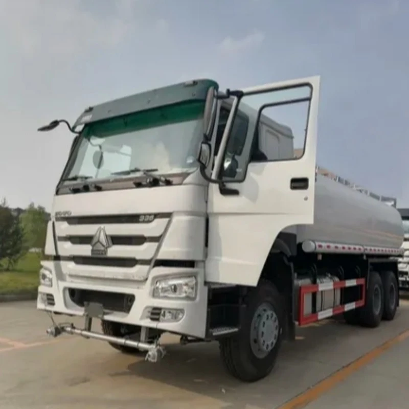China Water Transport Tank Truck Manufacturers, Suppliers and Factory