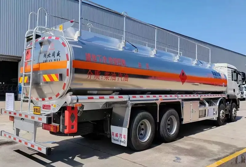 HOWO Oil Truck For Sale