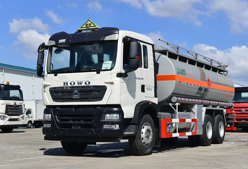 Sinotruck Howo Oil Tanker