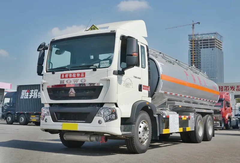 HOWO Fuel Tank Dispenser Truck For Sale