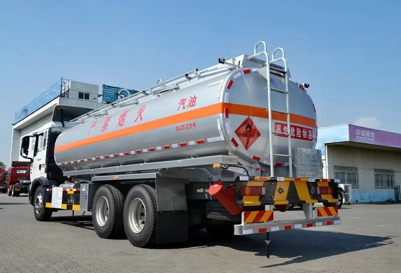 HOWO Fuel Tank Dispenser Truck For Sale