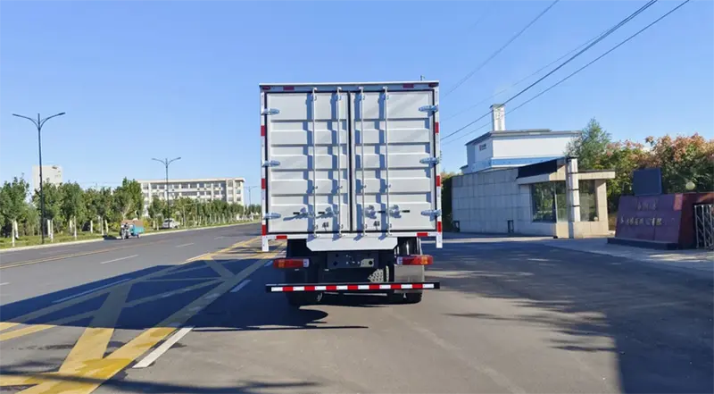 Sinotruk HOWO 8X4 Cargo Trucks