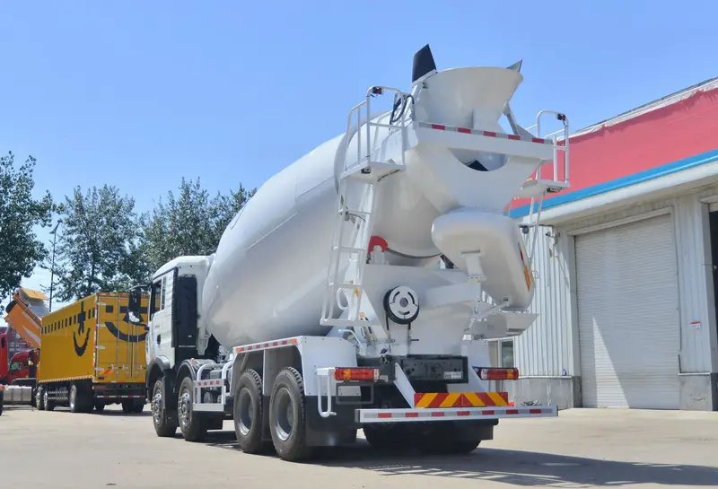 Sinotruk concrete mixer