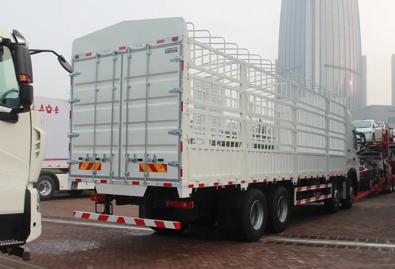 Used cargo box trucks for sale​